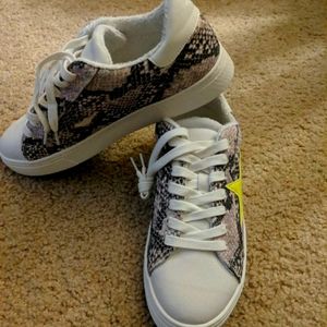 New Fashion Sneakers